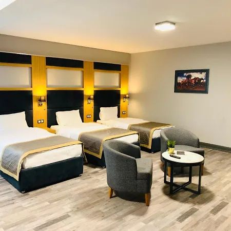 Hotel Konak Szálloda