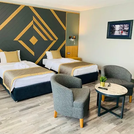 Hotel Konak *