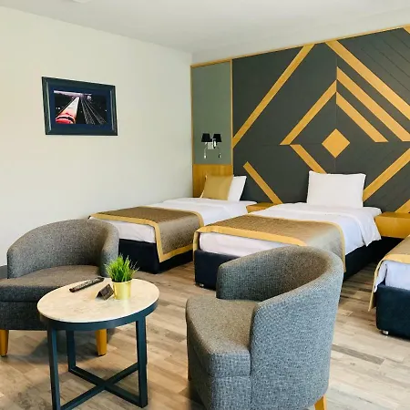 Hotel Konak *